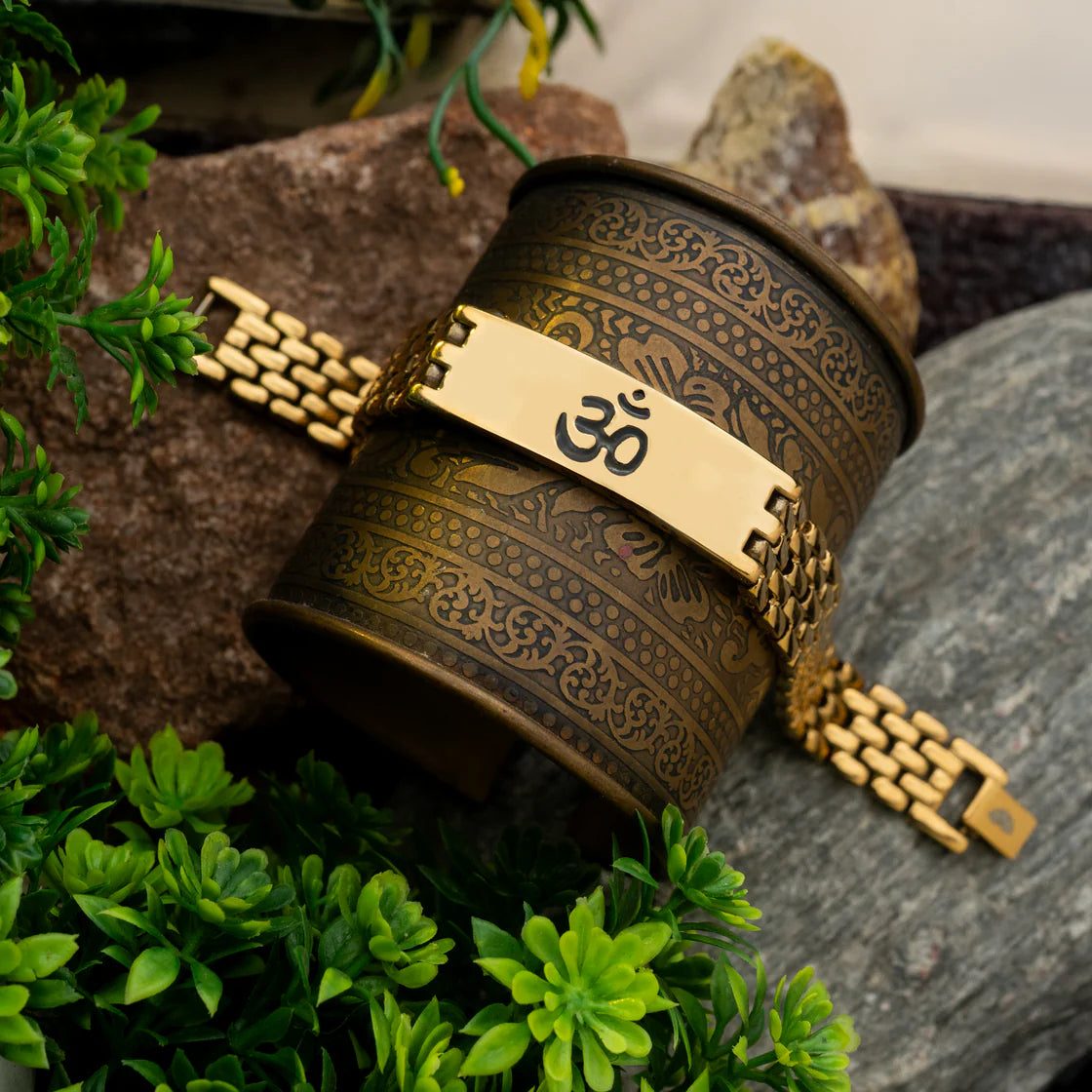 Sacred Lock Om Bracelet For Men's