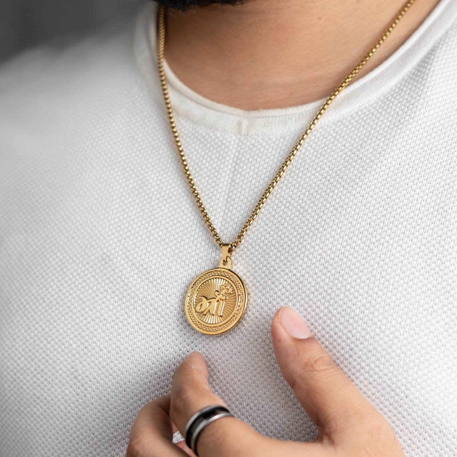 Sacred Lock Maa Orbit Pendant